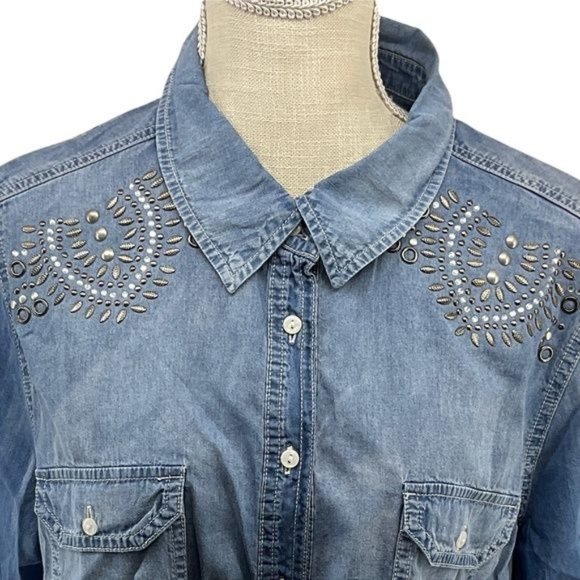 Christopher & Banks XL Western Blue Beaded Detail Shirt Roll Tab Sleeve - Picture 3 of 8